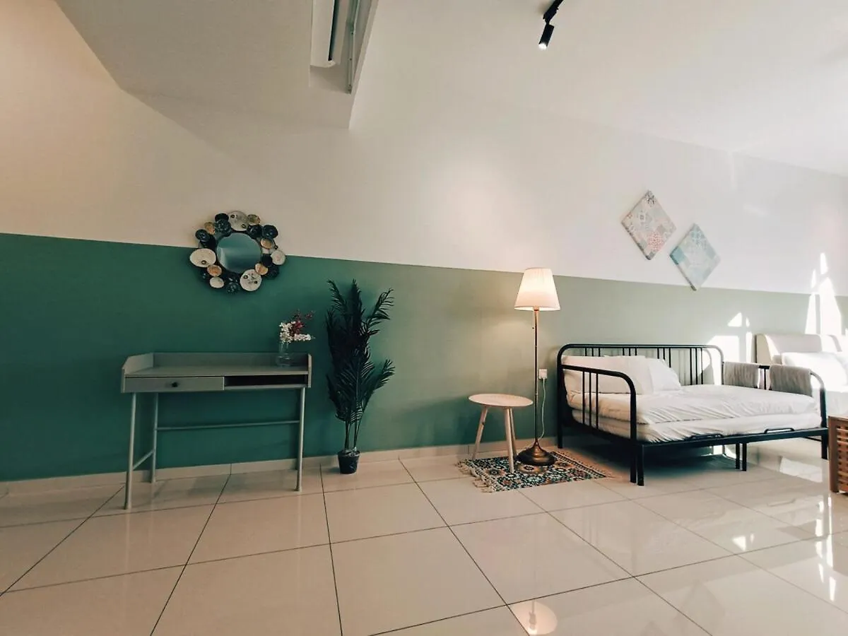 Haven Luxury 2Br Suite With Stunning Views Τζωρτζ Τάουν